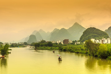 杰德5AT和CVT哪个好