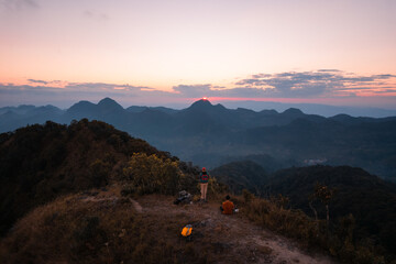 如何从认识意义的角度理解科学的本质